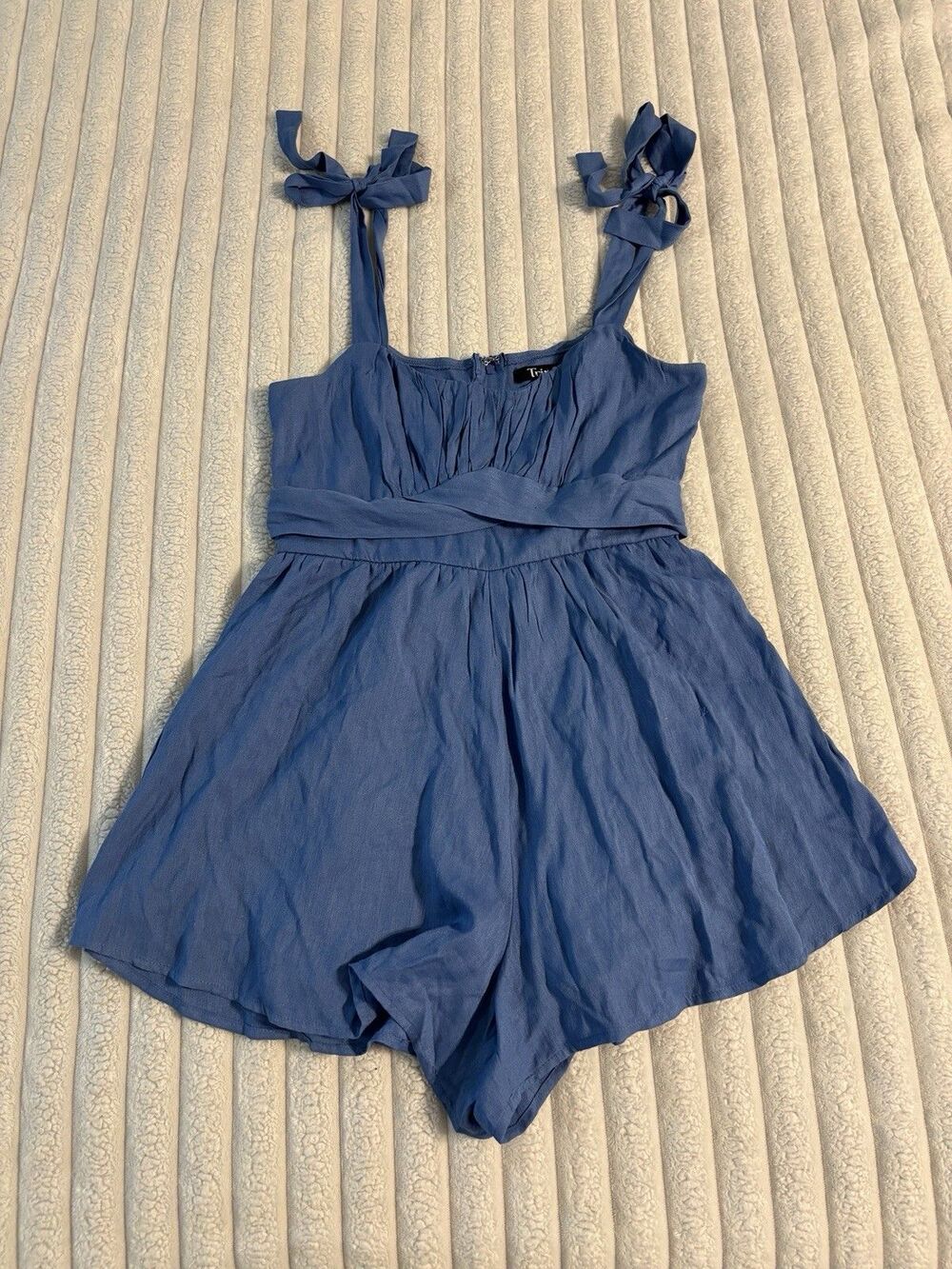 Trixxi Tie Strap Flowy Cross Waist Romper Womens Small Denim Blue Girly Spring